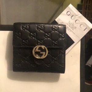 Gucci Signature Wallet